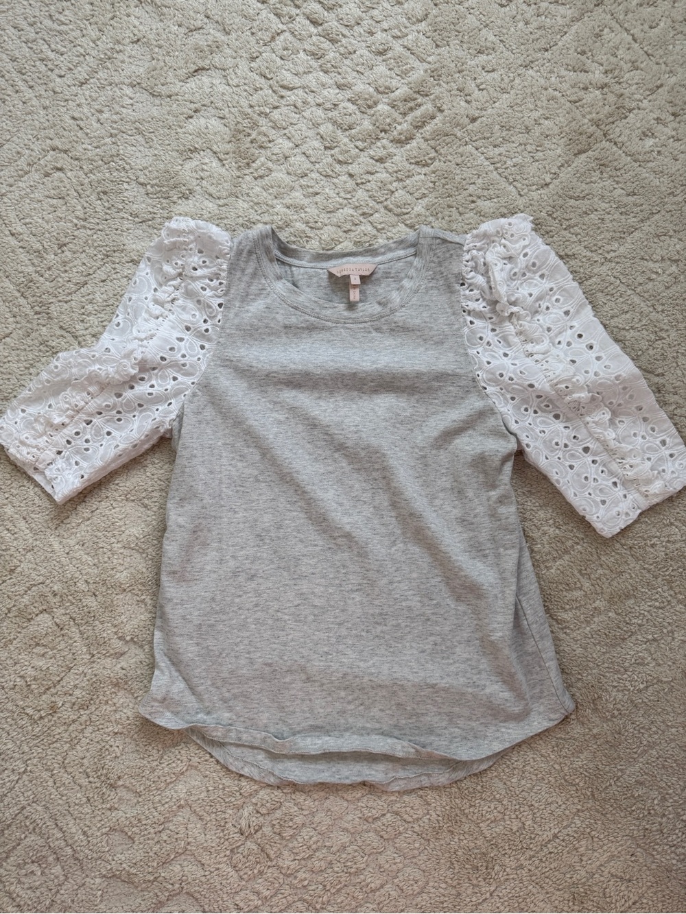 Rebecca Taylor grey top with white lace sleeves Size Small